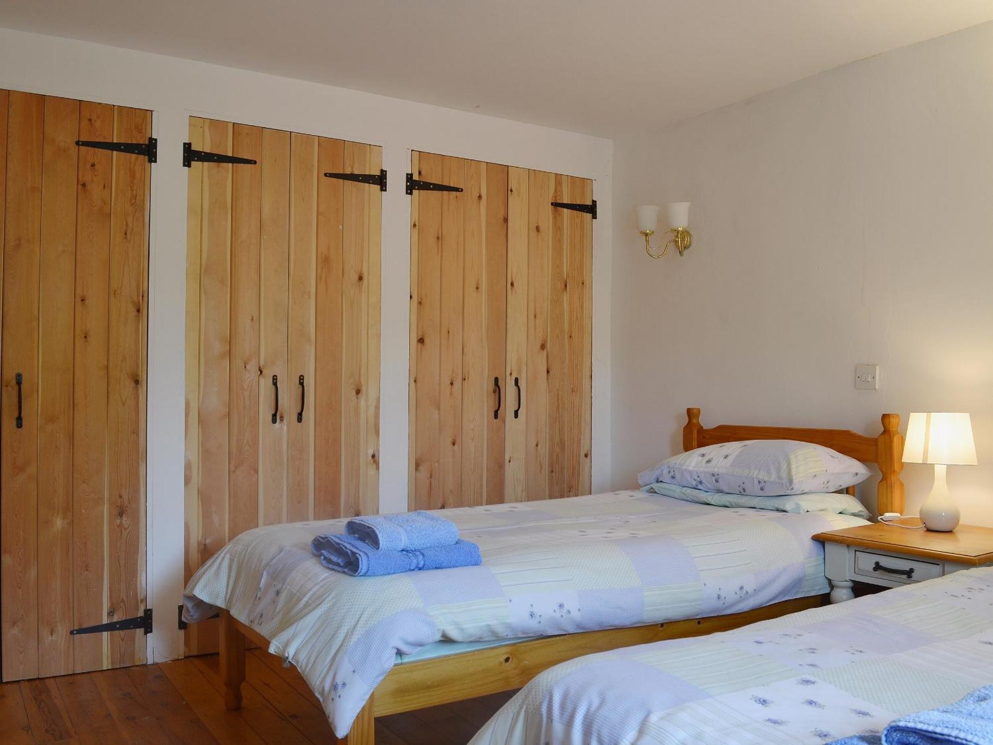 Barn Owl Cottage ครอมฟอร์ด ภายนอก รูปภาพ
